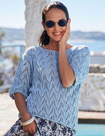 Pull Traforato con maniche corte