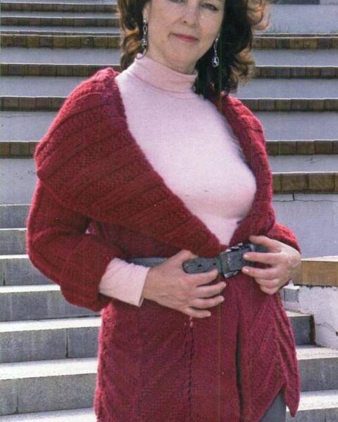 Cardigan con un bordo a zigzag