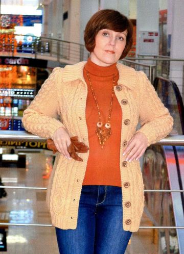 Cardigan a punto trecce