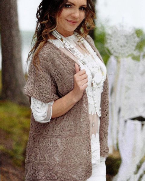 Gilet con una combinazione di punto ajour
