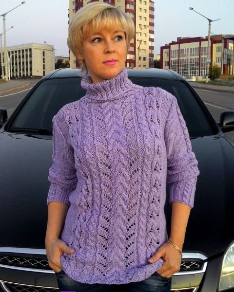Maglione con le trecce ajour