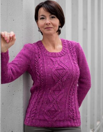 Pull con rombi ajour e con trecce