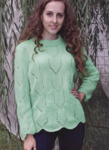 Pull con bordo decorativo