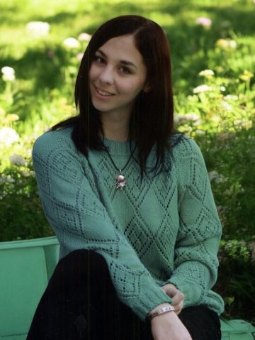 Pull Raglan con Rombi Traforati