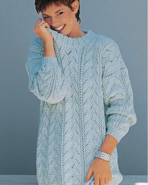 Pull con Righe Traforate