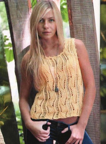 Top a maglie allungate